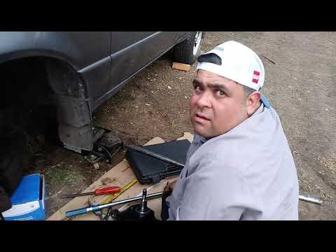 4" spindle lift on a ford ranger