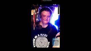 ENGLISH MUSICIAN SINGS YOUR SONGS!!v!!