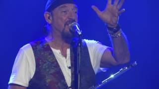 Thick as a Brick 2 =] Wootton Bassett Town [= Ian Anderson Live - Houston, Tx