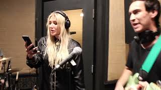 “Miss X” - Kesha &amp; Wayne Kramer | MC5’s Cover