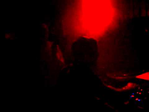 Torsten Kanzler @ 7 Jahre Ostfunk 13.11.2010 part3.mp4