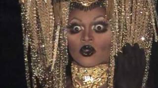 Mayhem Miller: &quot;Royal T&quot; @ Micky&#39;s Showgirls!