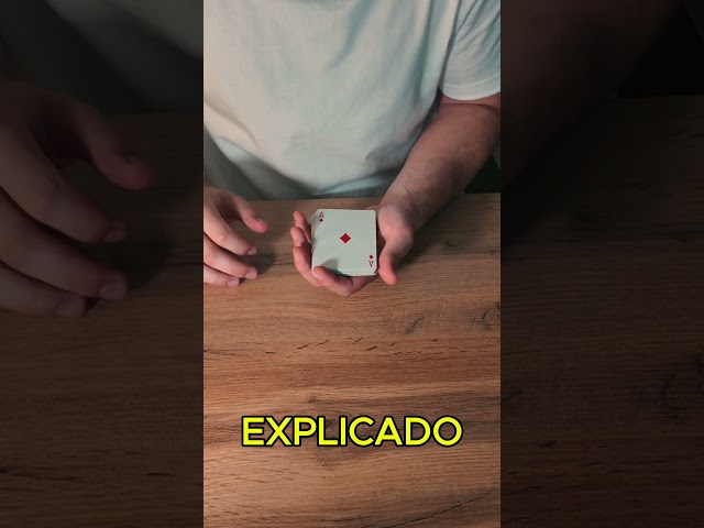 Vídeo relacionado con Gutol 5 rosas plegables que aparecen en la magia, trucos de magia de seda para flores, mago, primeros planos, trucos callejeros, mentalismo, divertidos