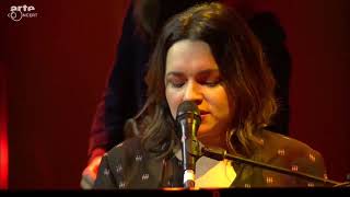 Norah Jones - Out On The Road (Baloise Session)