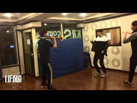 루커스(LU:KUS) - 연습실에서 (칸토의 '말만해')