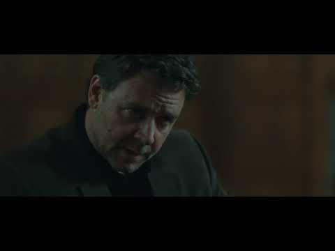 The Next Three Days trailer closeup of Elizabeth Banks behind glass in prison visiting room