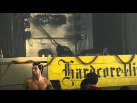 Decibel 2010 - Angerfist 12 min vid