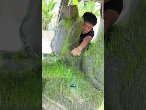 A Junk Car Became Cristiano Ronaldo's Birthday Gift🚗🎉⚽ #viral #short #tiktok #trending #popular