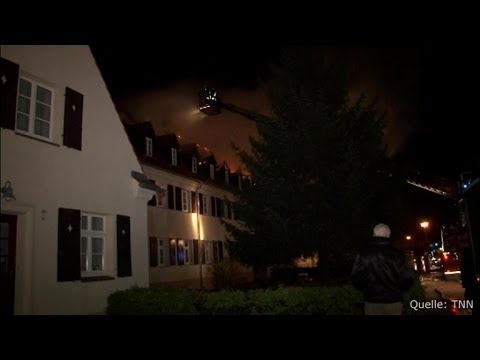 Brand in Mehrfamilienhaus in Sachsen