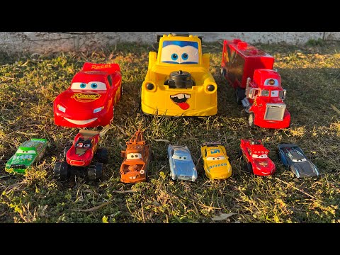 Disney Pixar Cars falling into deep pool, Lightning McQueen, Tow Mater, Mack, Sally, Francesco