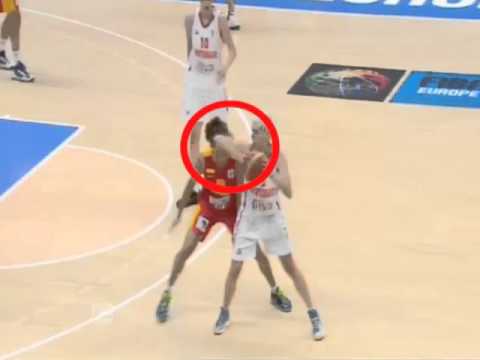 Technical Foul 09 (FIBA Teaching Material 2014)