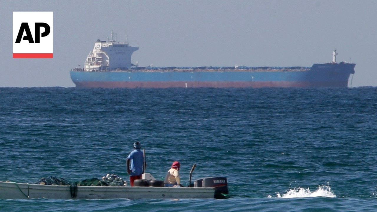 Video | Iran effectively stops tankers from using the Strait of Hormuz