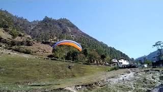 preview picture of video 'Basic paragliding course, bageshwar Uttarakhand'