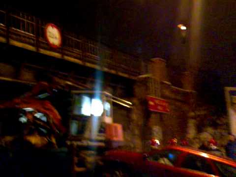 Wywrotka uderzyła w wiadukt we Wrocławiu