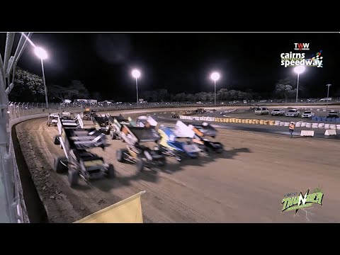 June 25th at TWW Cairns Speedway - Sprintcar 4 wide salute - Thunder in the Canefields