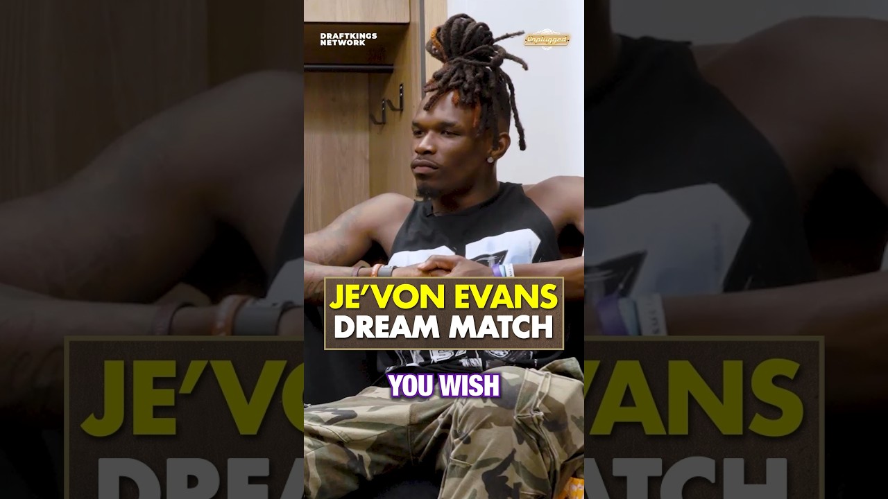 Je’Von Evans got two WWE legends circled 👀