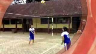 preview picture of video 'Bola Volly smpn 2 jampangkulon'