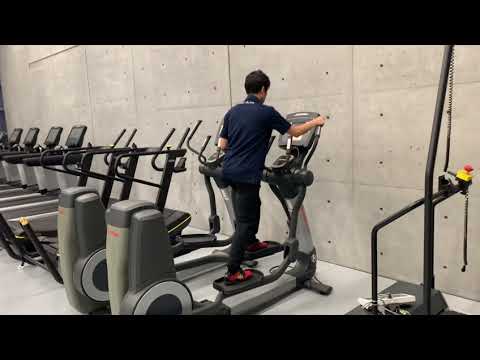 体育学科 エリプティカルトレーナー