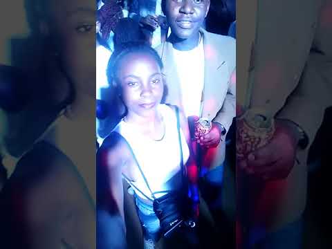 Ela estava louca de prazer##