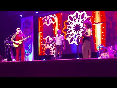 Humberto Gessinger e Roberta Campos -  Começa Tudo Outra Vez