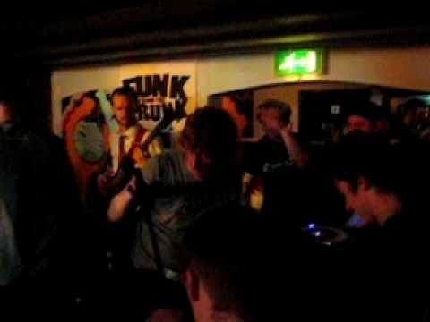 Lazy Habits - Live at Funk From The Trunk, Bristol