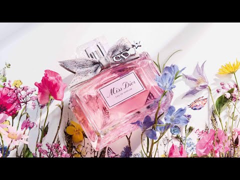 Unboxing: Miss Dior Perfume