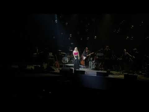 Boy Bye - Emma Bale - Liefde Voor Muziek