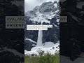 Avalanche barrels down Argentine mountaine - Video