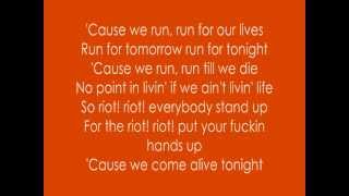 Cher Lloyd - Riot! (Lyrics On Screen) HD