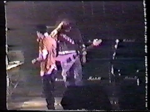 Faith No More 1992-12-18 Cesena Carisport
