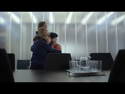 David/Micro se reencuentra con toda su familia - Agente Madani - THE PUNISHER 1X12