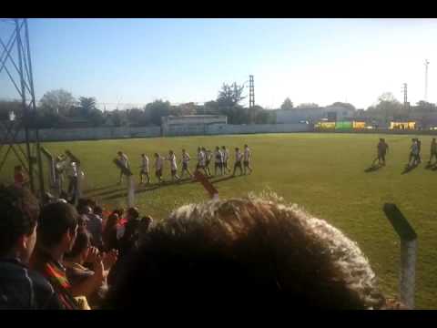 Hinchada del Progre en el clásico vs Quilmes Sur (Ex Las Mandarinas)