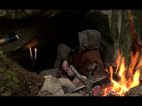 The Cave - 3 days solo bushcraft, camping in natural shelter, old school skills, minimal gear.