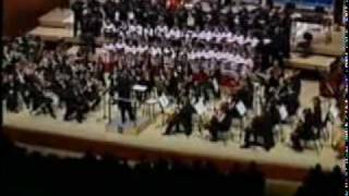 "God Rest Ye (You) Merry, Gentlemen". Villancico popular inglés. Arr.: David Willcocks. / Coro Easo