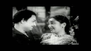 Download lagu Thanga Nilavil   Thirumanam 1958 song with Thaai Magalukku kattiya Thaali Tamil video mp3