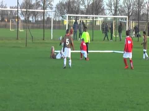 Video 28-11-2015 DSO F1-Gouda F1 4-2