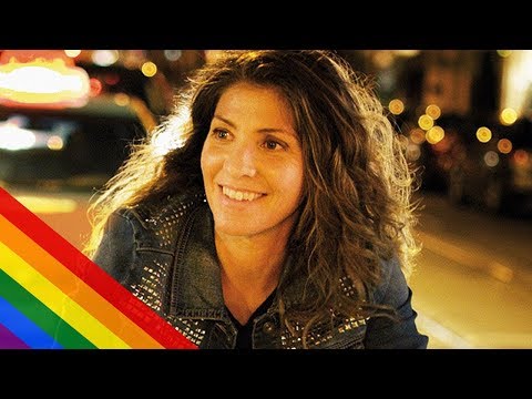 ELSIE, MONOGAME EN SERIE Bande Annonce VOST