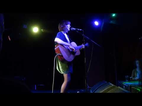 Molly Tuttle "Million Miles"