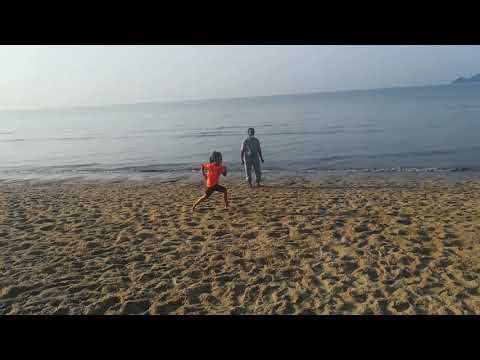 Training by the beach(4)