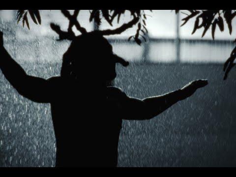 GENEZIO - DANS MON MONDE (Clip Officiel)