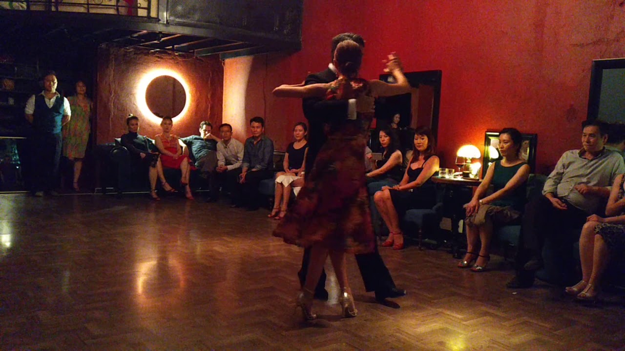 Andres Laza Moreno y Luciana Arregui en Shanghai 4/4