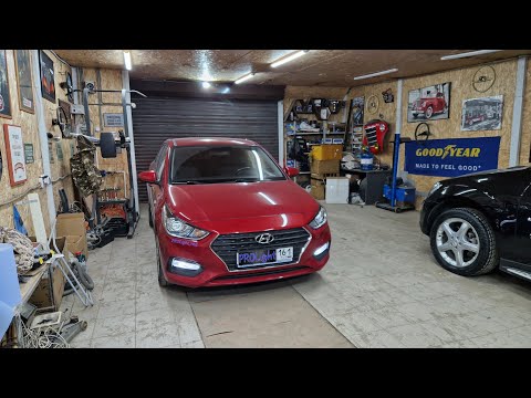 Hyundai Solaris Установка бидиодных двухчиповых линз Aozoom A4+ BI-LED с дъявольскими глазками.