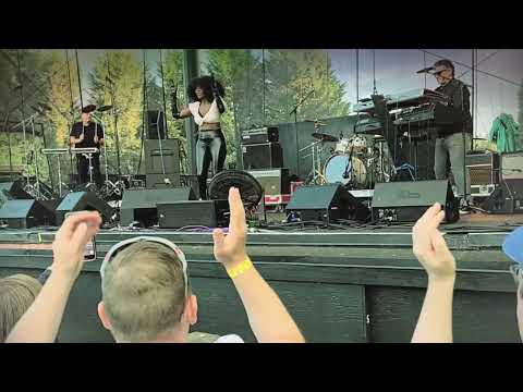 Shannon - Let The Music Play (Live @ Marymoor Park 8-10-23)