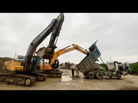 Tipper Cleaning Video /Havy Equipment/ Mountain Rock