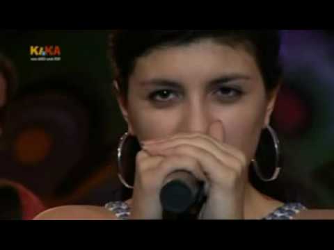 Regenbogenzeit - Nini Tsiklauri - Schloss Einstein