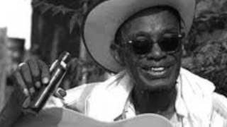 Lightnin&#39; Hopkins-Got To Move Your Baby
