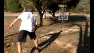 preview picture of video 'Battle At Bell Park Inaugural Disc Golf Tournament 11 7 09 Part 2'