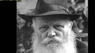 ניגון בך ה' חסיתי בהתוועדות עם הרבי מליובאוויטש - י"א ניסן ה'תשל"ב - התמונה מוצגת ישירות מתוך אתר האינטרנט יוטיוב. זכויות היוצרים בתמונה שייכות ליוצרה. קישור קרדיט למקור התוכן נמצא בתוך דף הסרטון