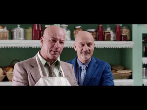 NON C'È PIÙ RELIGIONE - Scena del film "Panetteria"