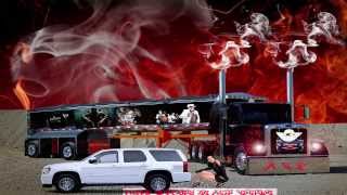 La Raza Anda Acelerada- El Compa Sacra El Ultimo Razo-